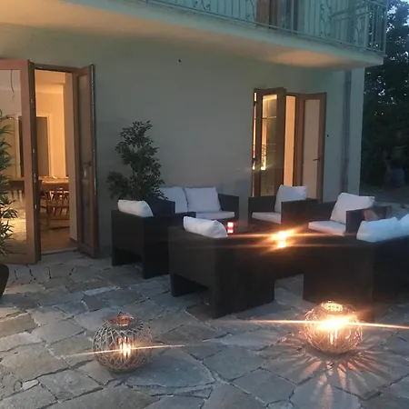 Villa Castel Rocchero *