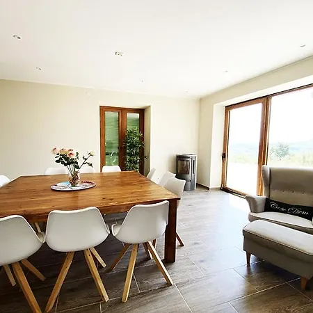 Villa Castel Rocchero Villa *