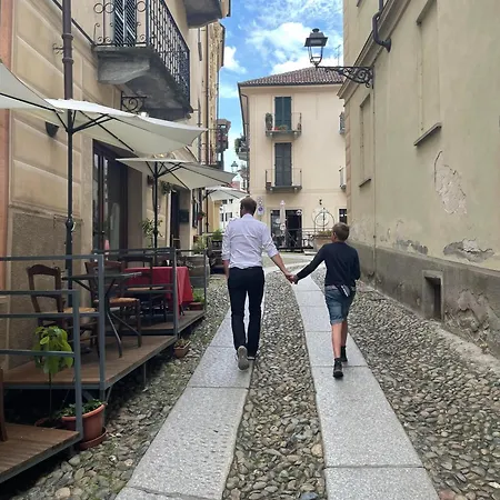 Villa Castel Rocchero *