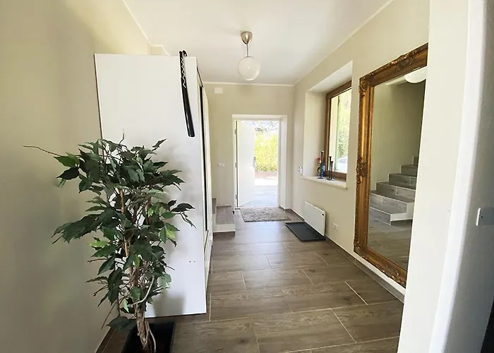 Villa Castel Rocchero Villa *