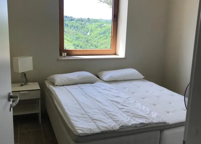 Villa Villa Castel Rocchero Castel Rocchero