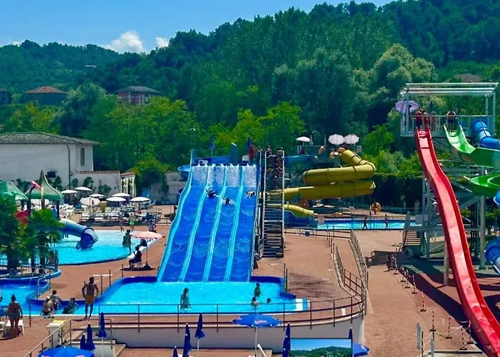 Villa Villa Castel Rocchero *